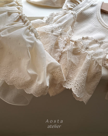 [PRE-ORDER] Lace Bustier