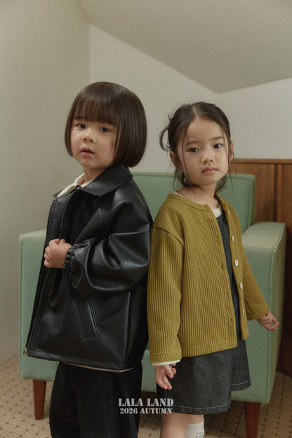 [PRE-ORDER] Karros Faux Leather Jacket