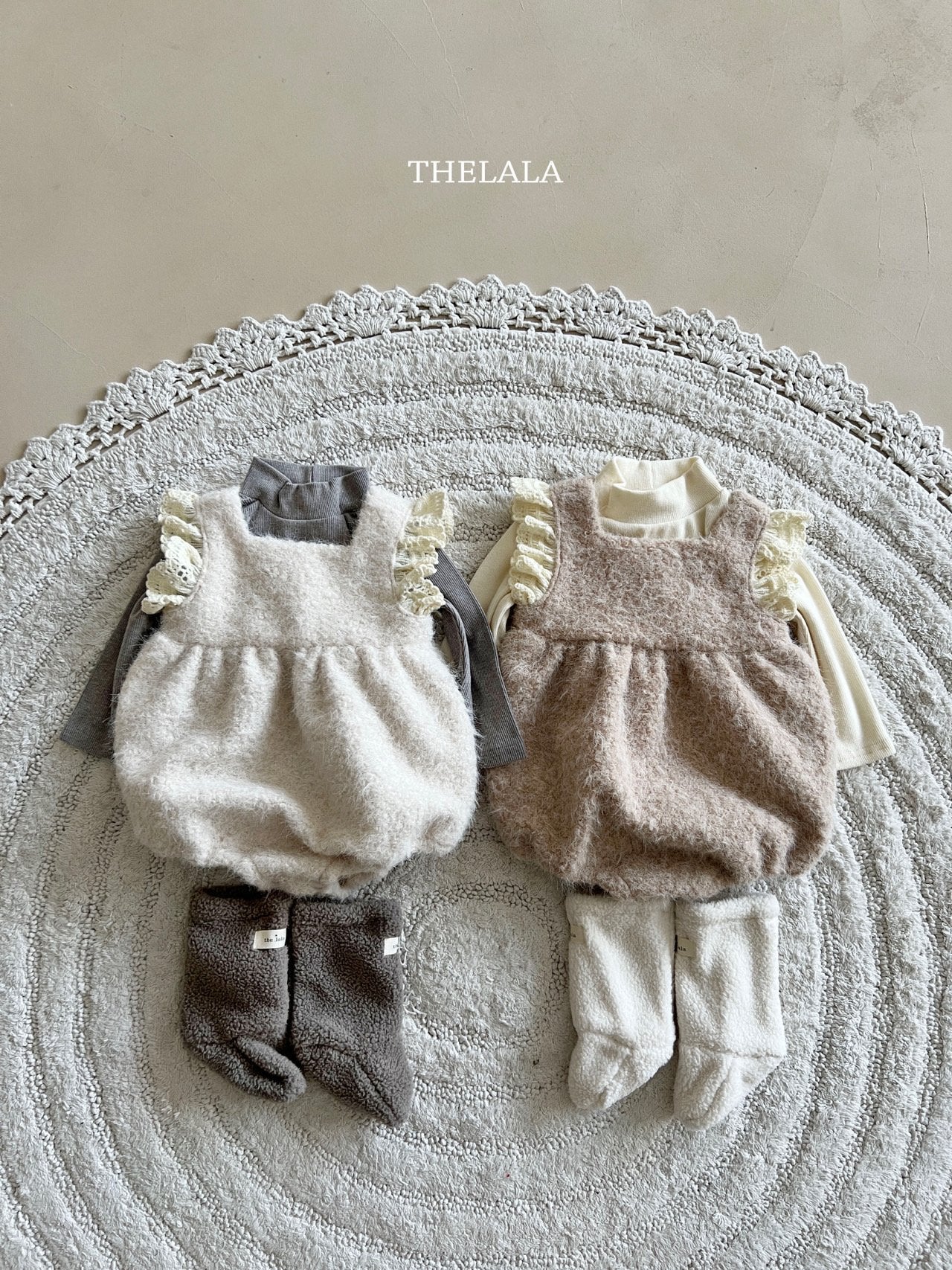 [PRE-ORDER] Fluffy Foot Warmer