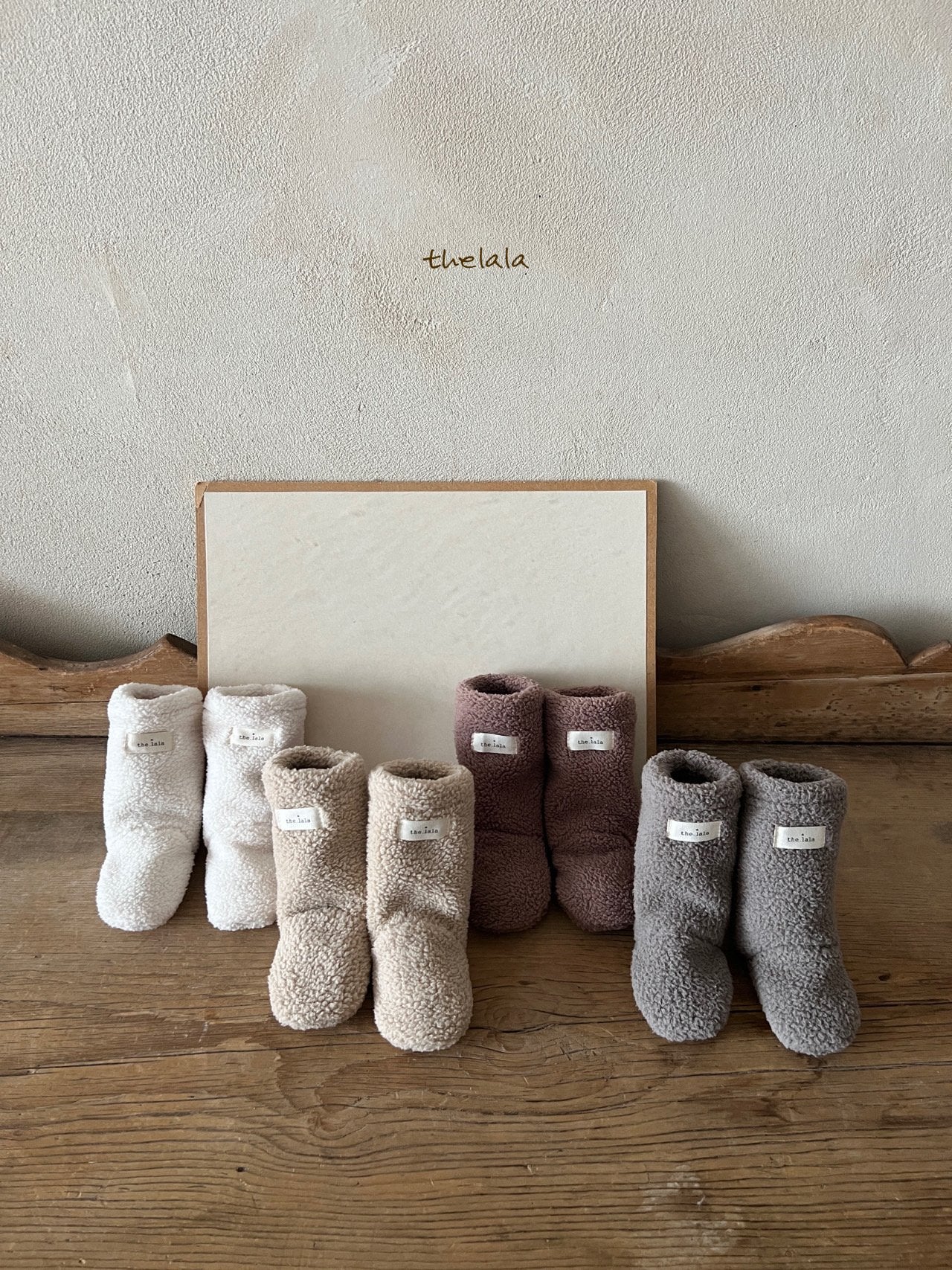 [PRE-ORDER] Fluffy Foot Warmer