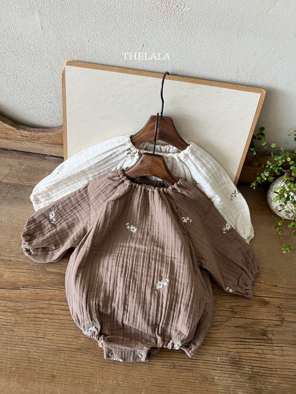 [PRE-ORDER] Floral Embroidery Body Suit