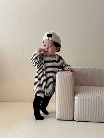 [PRE-ORDER] Cozy Heart Body Suit