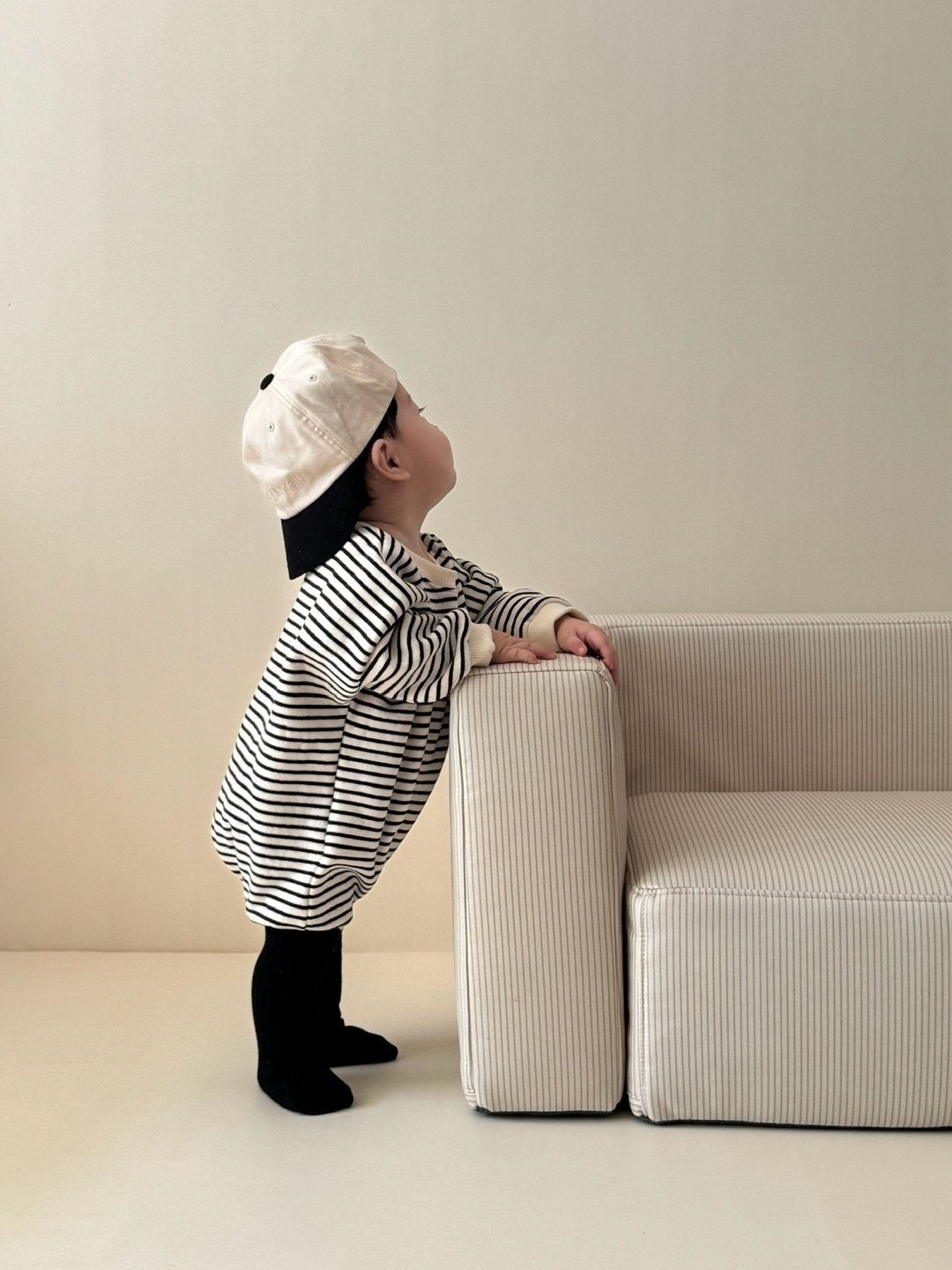 [PRE-ORDER] Cozy Heart Body Suit