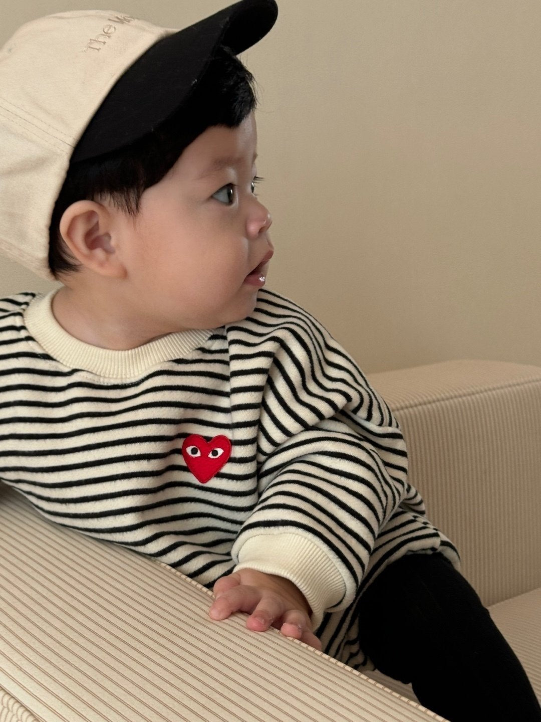 [PRE-ORDER] Cozy Heart Body Suit