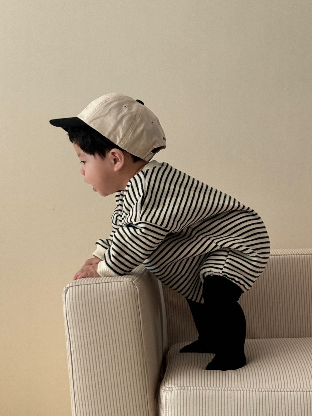 [PRE-ORDER] Cozy Heart Body Suit