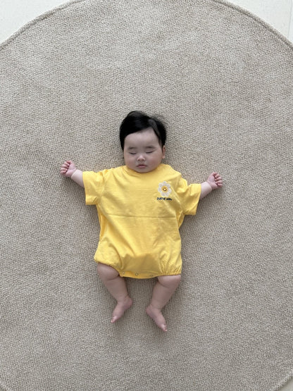 [PRE-ORDER] Happy Daisy Body Suit