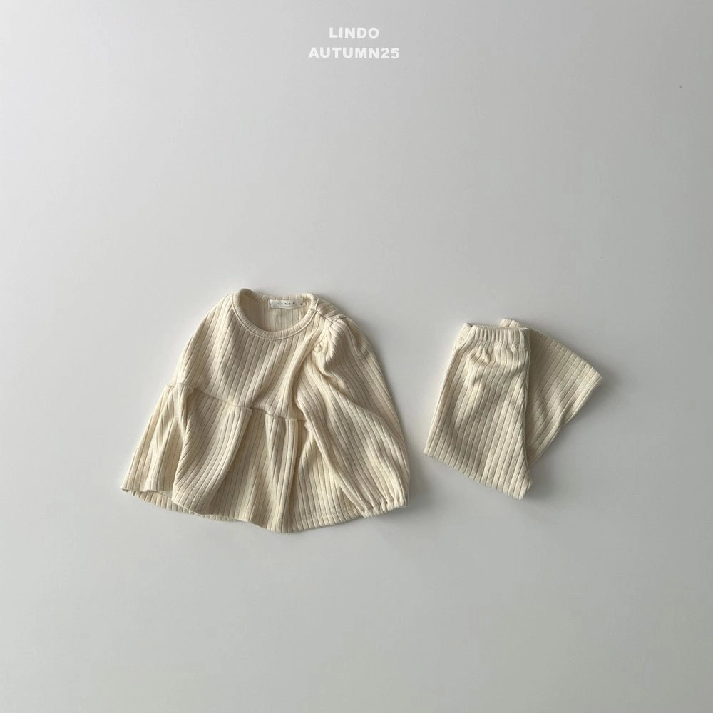 [PRE-ORDER] Lydia Knit Puff T-Shirts