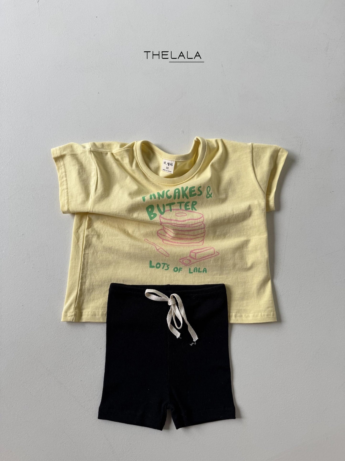 [PRE-ORDER] Pancake T-Shirts (Mom Couple)