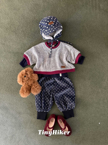 [PRE-ORDER] Dot Earflap Hat
