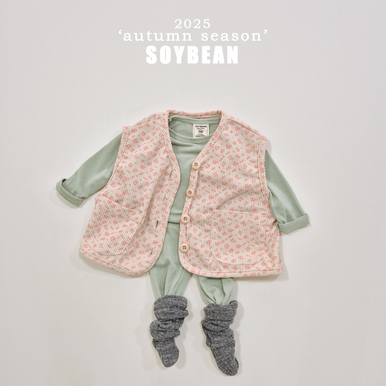 [PRE-ORDER] Corduroy Floral Vest