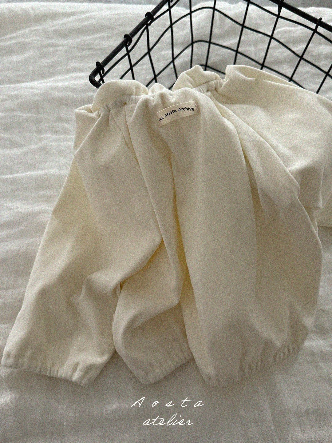 [PRE-ORDER] Leveu Blouse