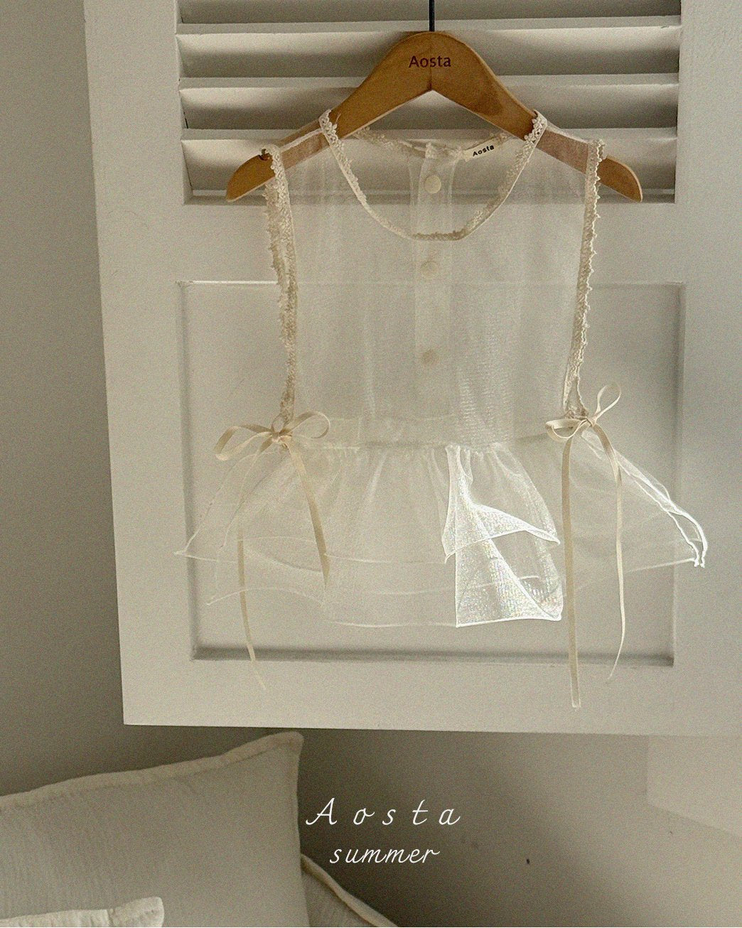 [PRE-ORDER] Lace Simple Vest