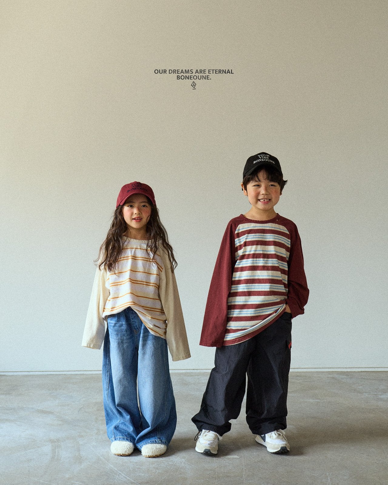 [PRE-ORDER] Hyper Raglan T-Shirts