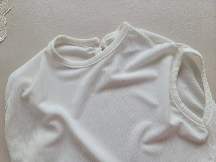 [PRE-ORDER] Raon Pleats Top Bottom Set