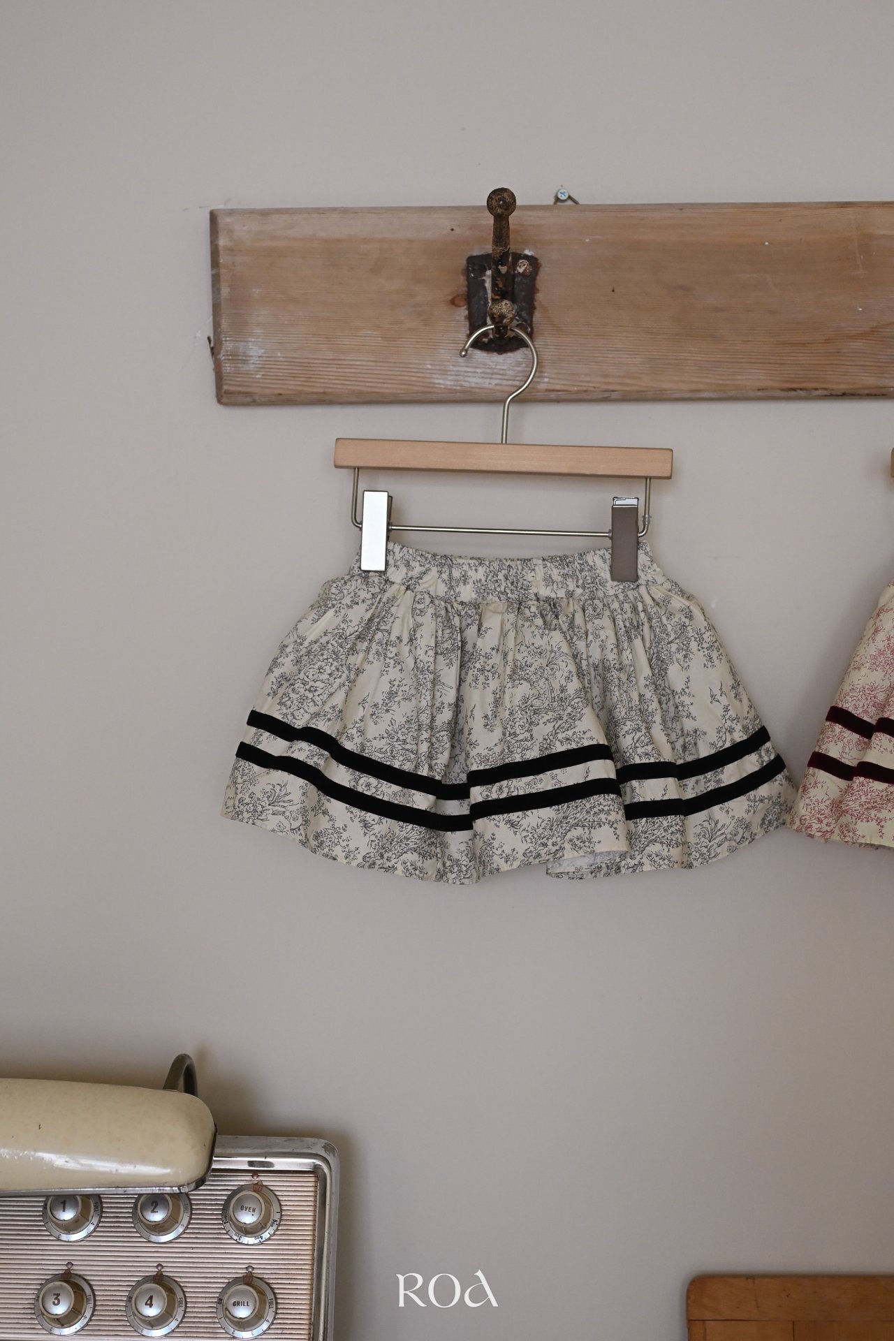 [PRE-ORDER] Luna Skirts