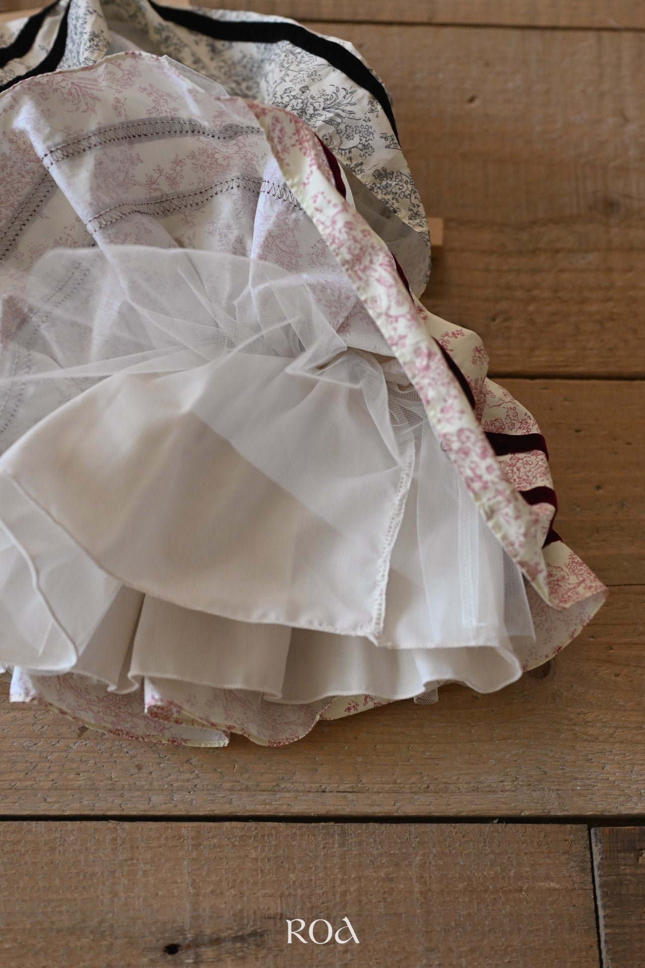 [PRE-ORDER] Luna Skirts