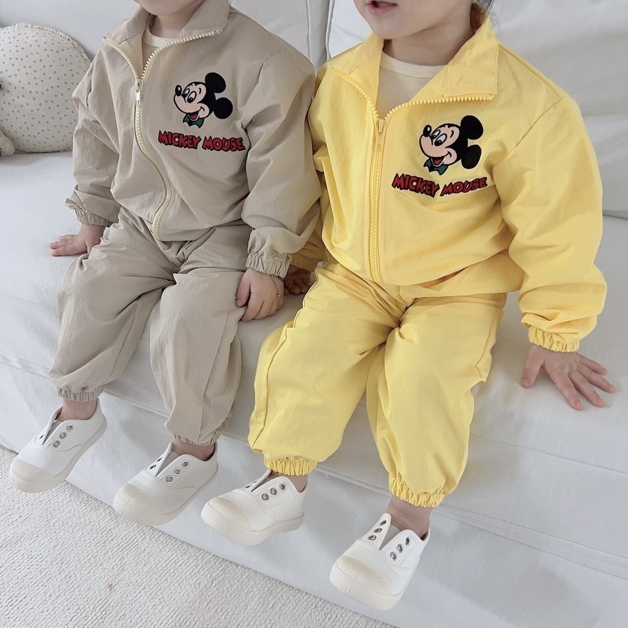 [PRE-ORDER] Retro 3 Pics Set