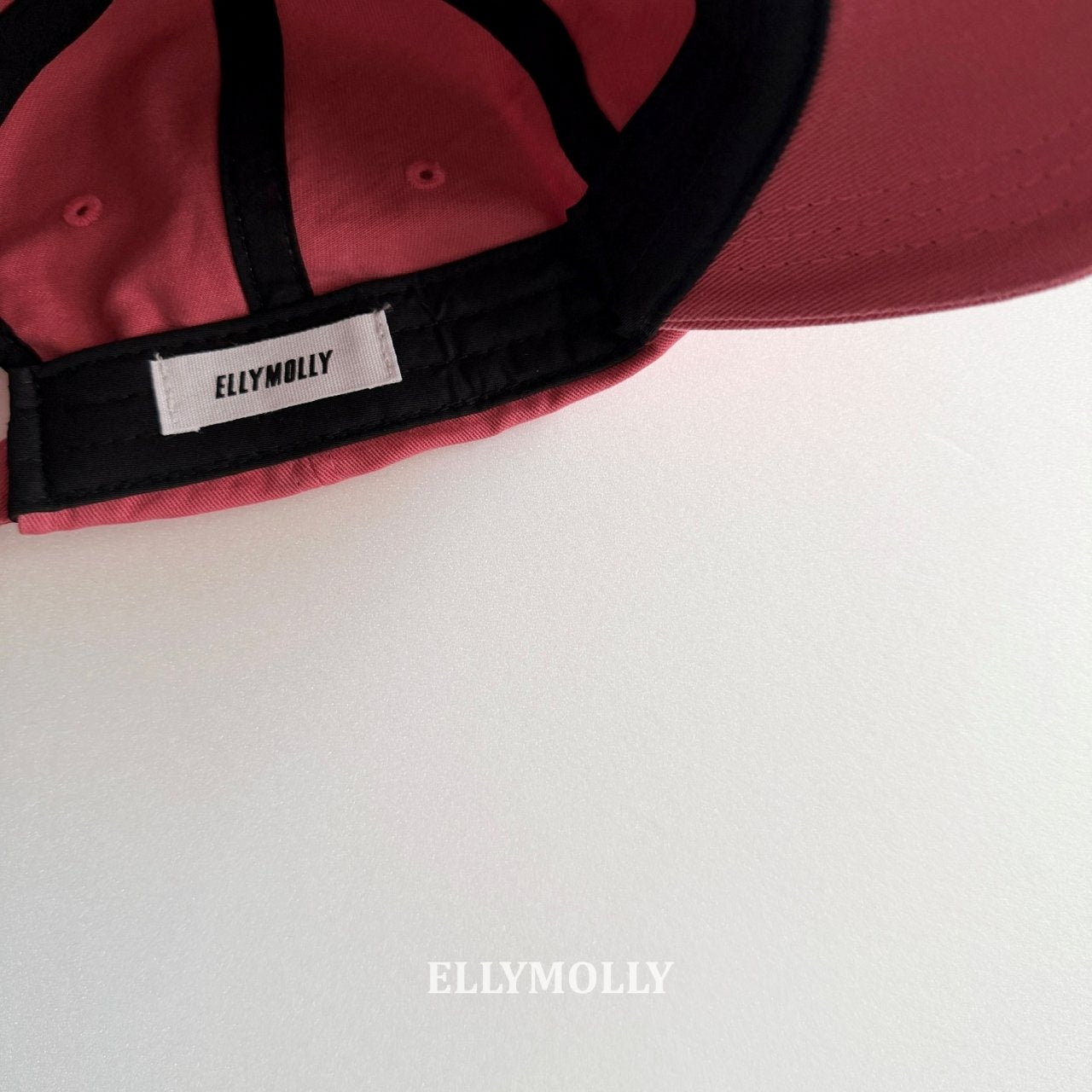 [PRE-ORDER] Hearts Ball Cap