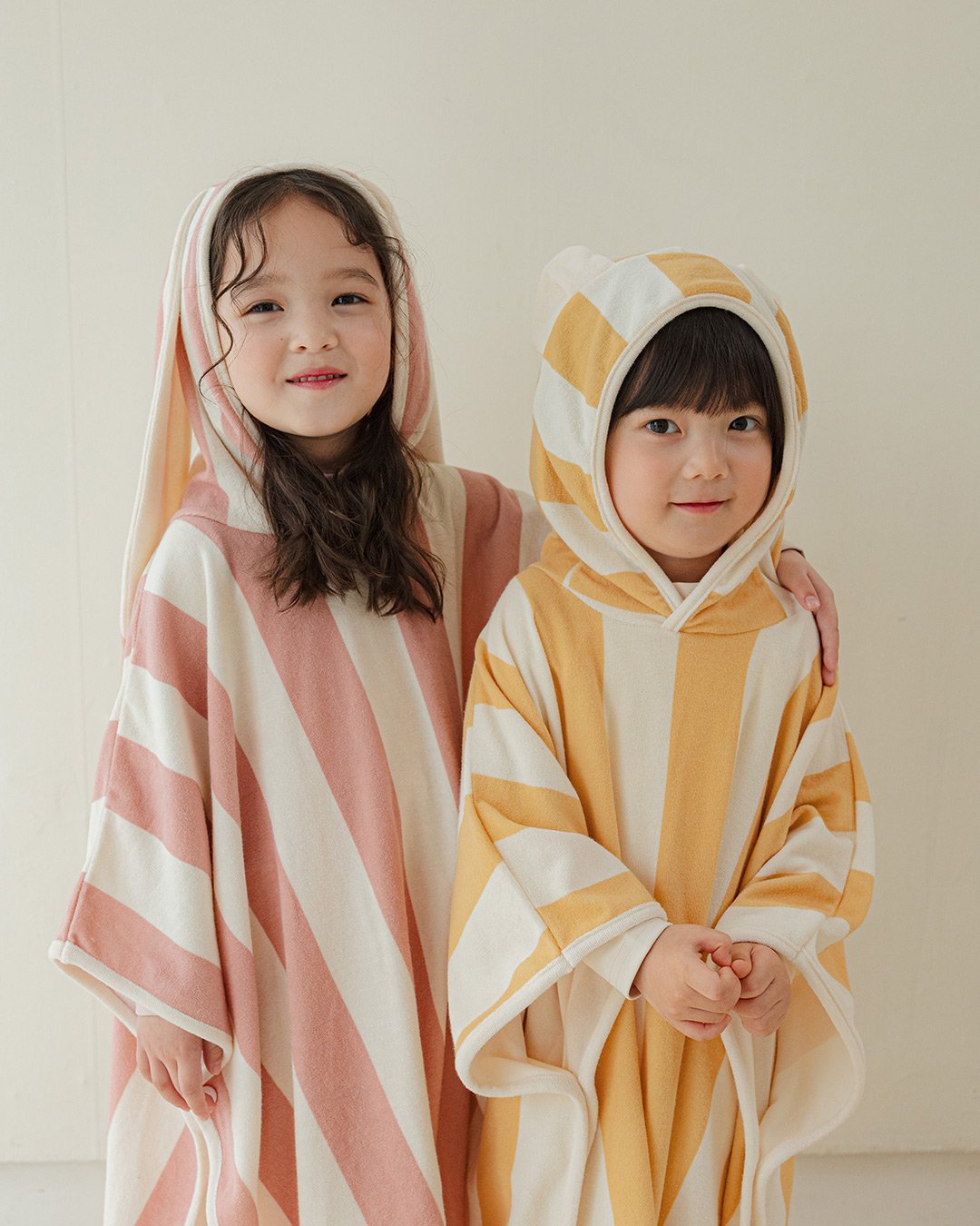 [PRE-ORDER] Animal Beach Poncho