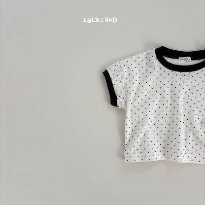 [PRE-ORDER] Heart Dot T-Shirts
