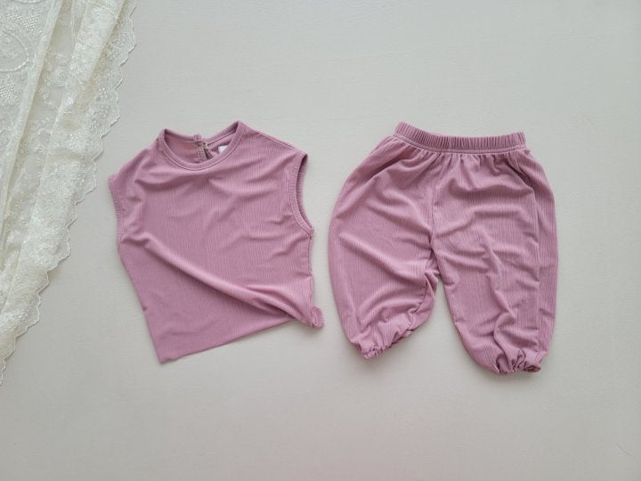 [PRE-ORDER] Raon Pleats Top Bottom Set