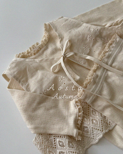 [PRE-ORDER] Lace Jenny Open Vest