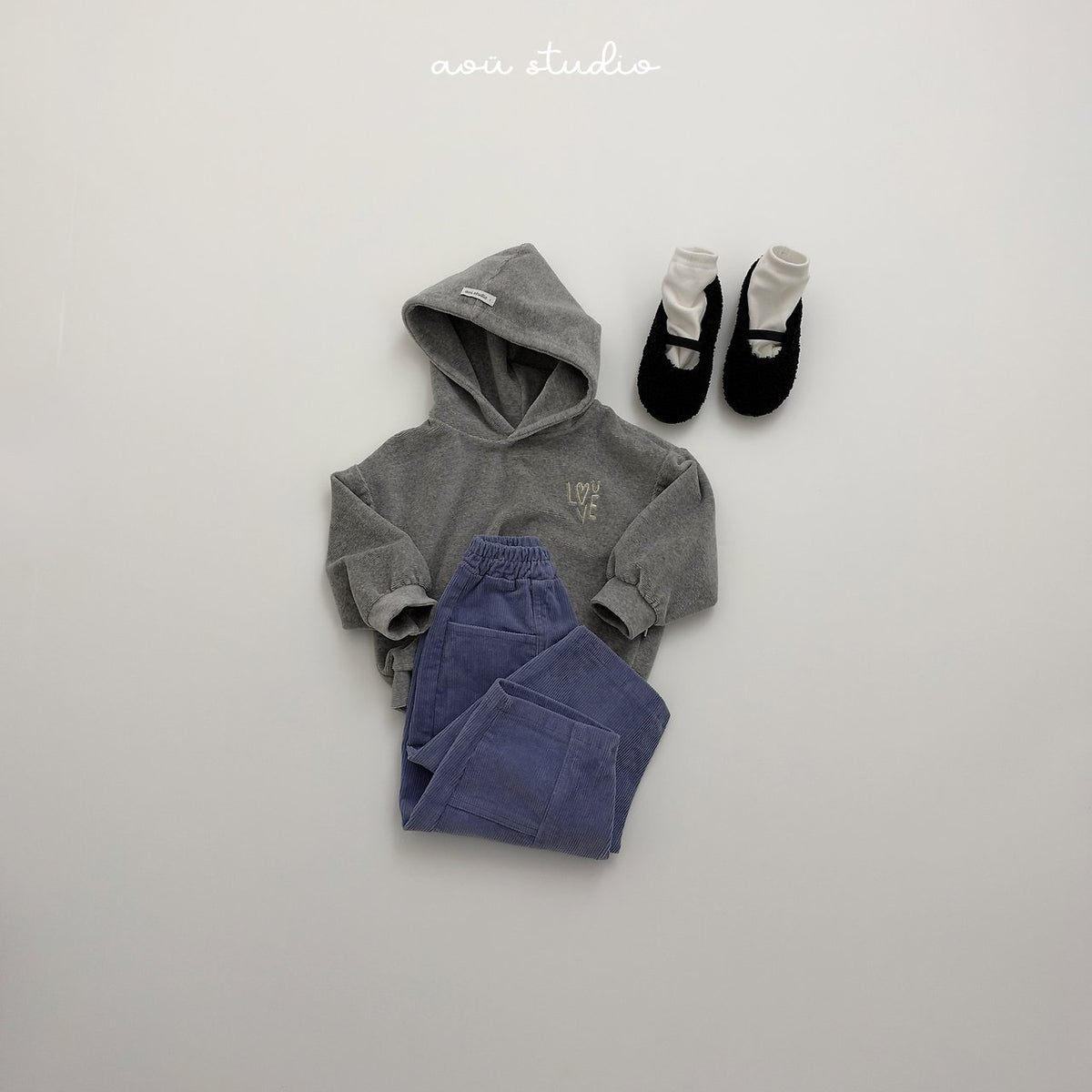 [PRE-ORDER] Beluga Hoodie Sweatshirts