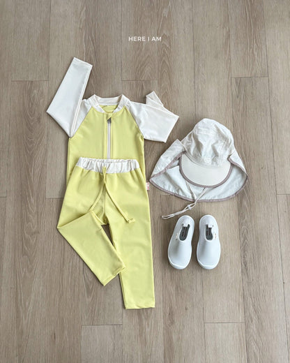 [PRE-ORDER] Bunny Rash Guard Zip-Up Bottom Set