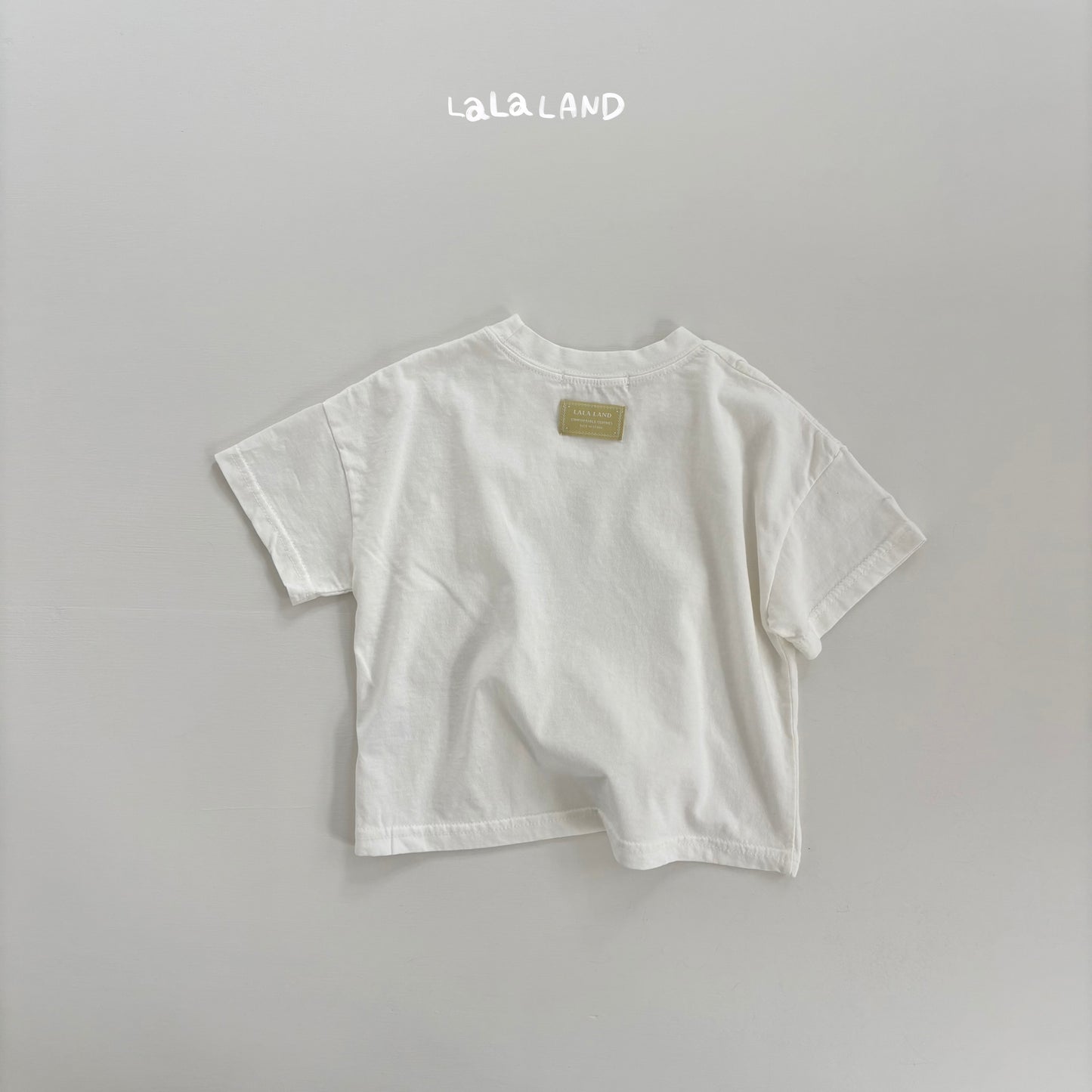 [PRE-ORDER] Berry Apple T-Shirts (Mom & Dad Couple)