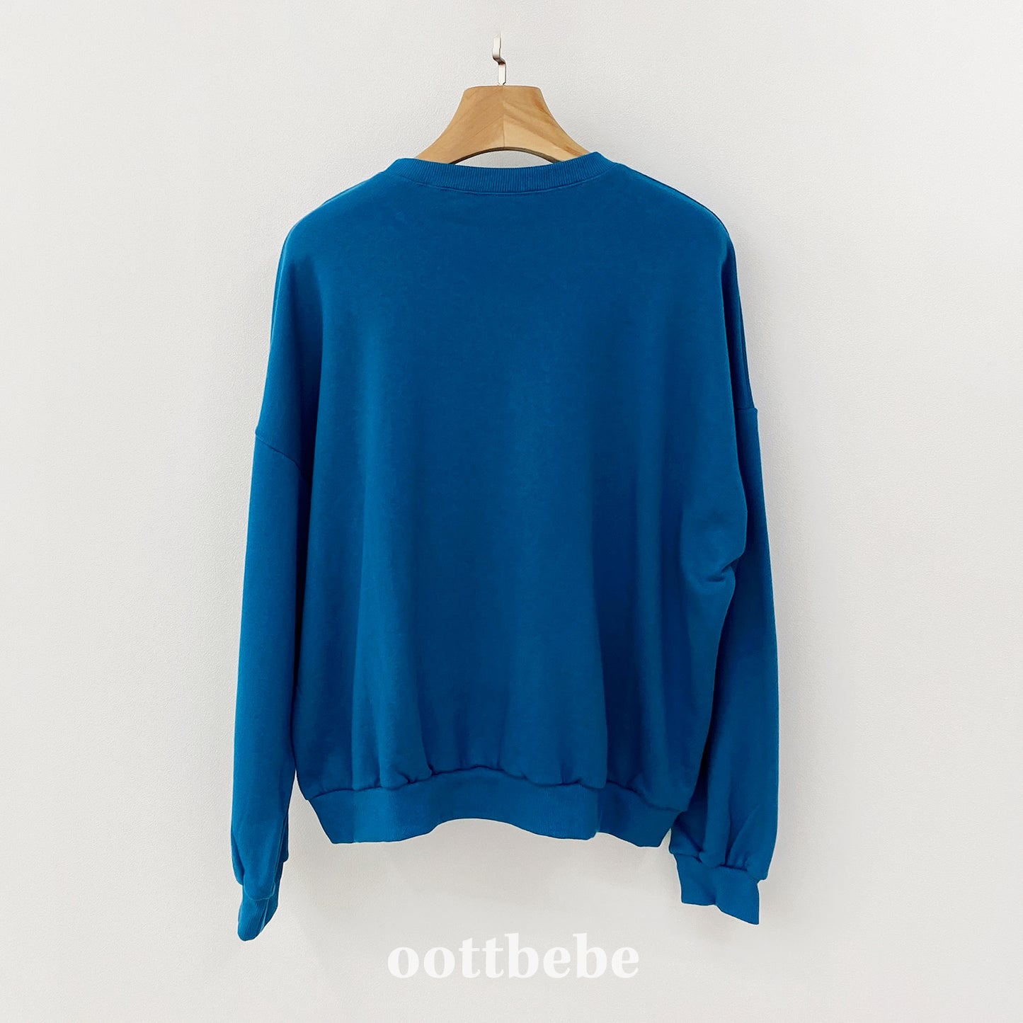 [PRE-ORDER] Friends Sweatshirts (Mom Couple)