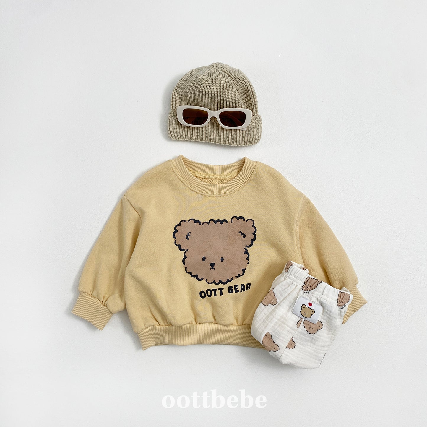 [PRE-ORDER] Friends Sweatshirts (Mom Couple)