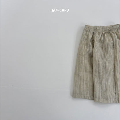 [PRE-ORDER] Crop Light Pants
