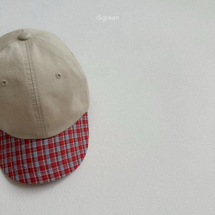 [PRE-ORDER] Under Check Ball Cap