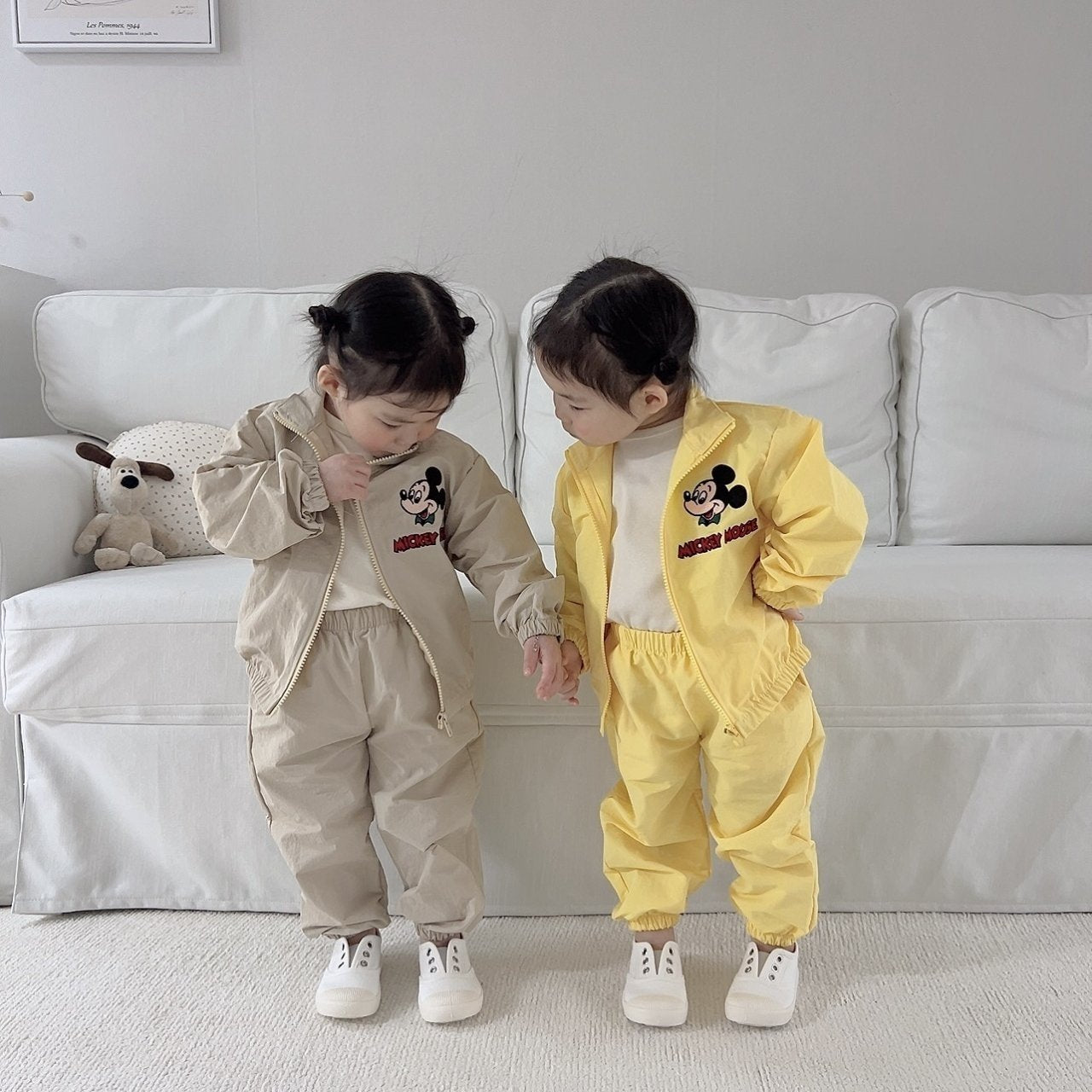 [PRE-ORDER] Retro 3 Pics Set