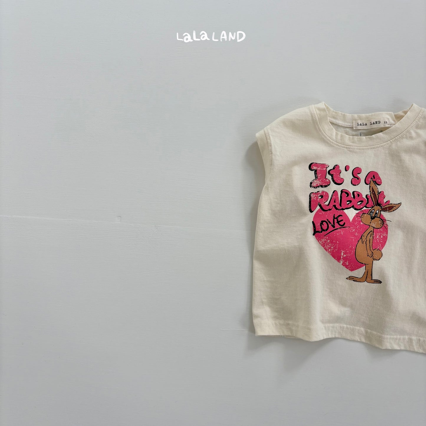 [PRE-ORDER] Love Rabbit Sleeveless T-Shirts