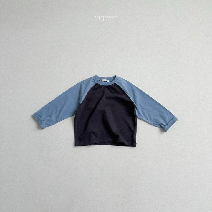 [PRE-ORDER] Slit Raglan T-Shirts