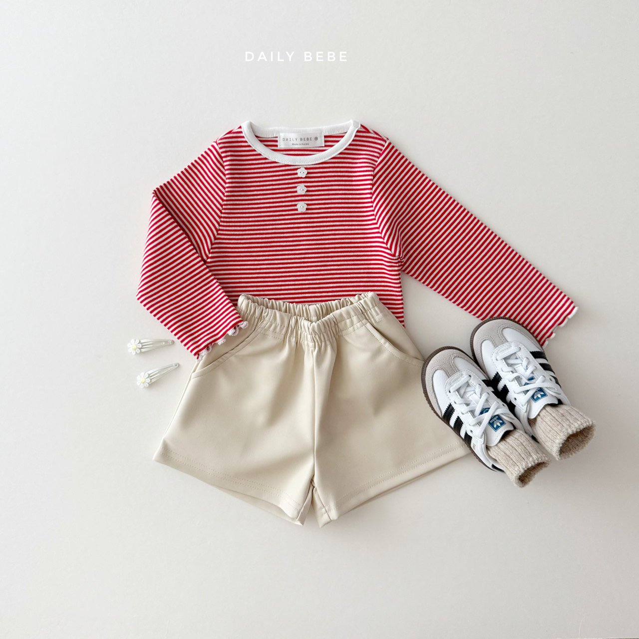 [PRE-ORDER] Stripe Button T-Shirts
