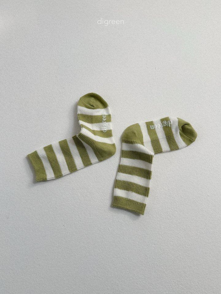 [PRE-ORDER] Minimal Stripe Socks Set
