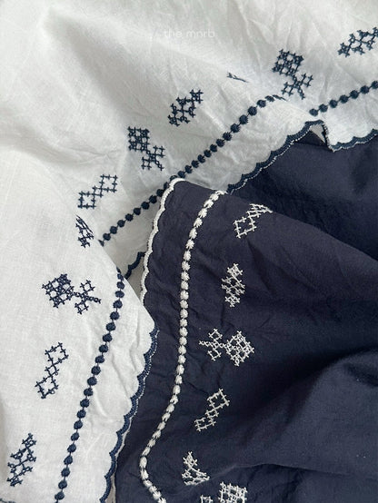 [PRE-ORDER] Forest Blouse