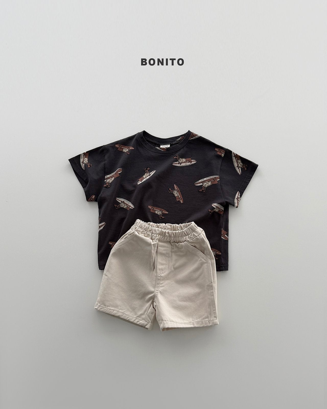 [PRE-ORDER] Surfing Dog T-Shirts
