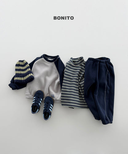 [PRE-ORDER] Two Tone Knit Beanie