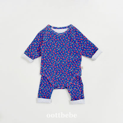 [PRE-ORDER] Strawberry Body Suit + Leggings Set