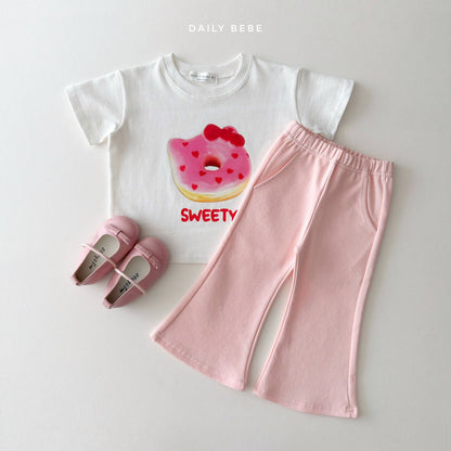 [PRE-ORDER] Bakery T-Shirts