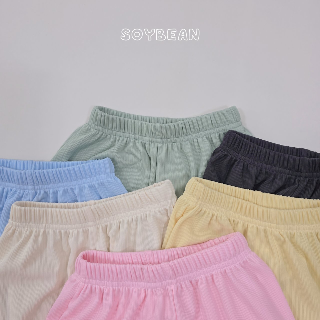 [PRE-ORDER] Cool Pleats Jogger Pants
