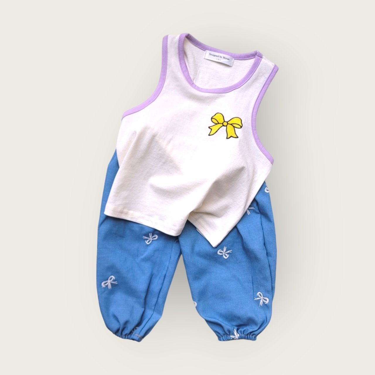 [PRE-ORDER] Ribbon Sleeveless T-Shirts