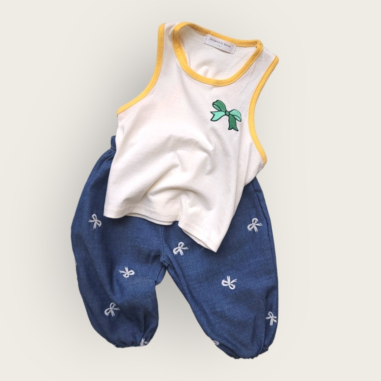 [PRE-ORDER] Ribbon Sleeveless T-Shirts