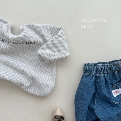[PRE-ORDER] Looking Baby T-Shirts