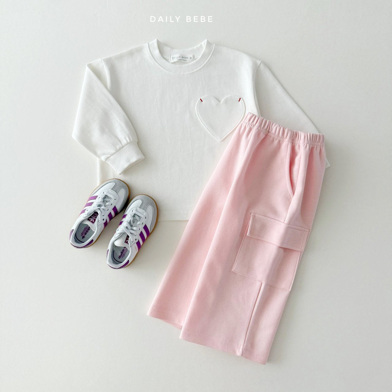 [PRE-ORDER] Heart Pocket T-Shirts