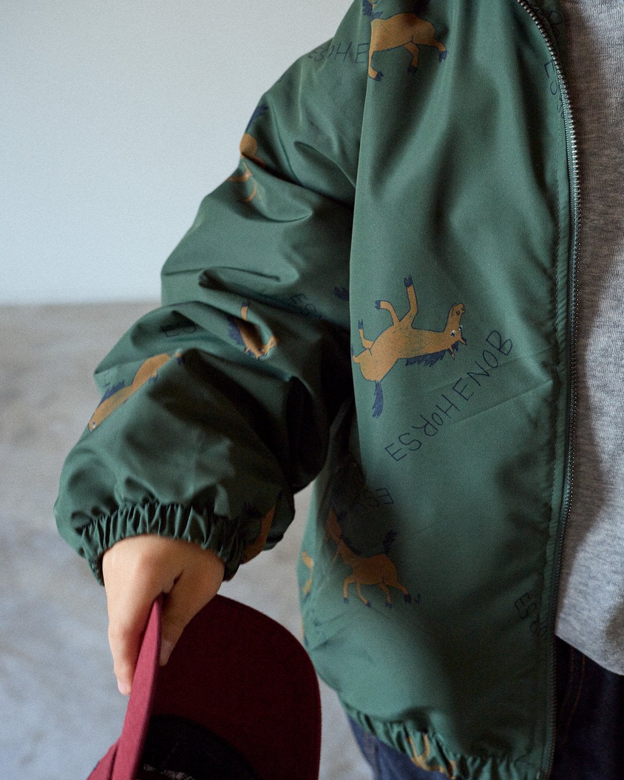 [PRE-ORDER] Autumn Horse Raglan Jacket
