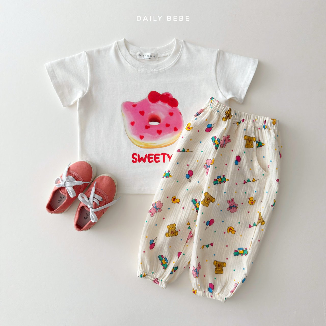 [PRE-ORDER] Bakery T-Shirts